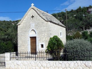 Crkvica sv. Luke, Poljica