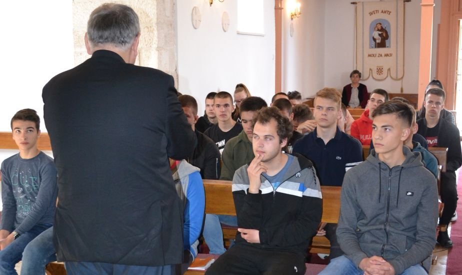 04.jpg